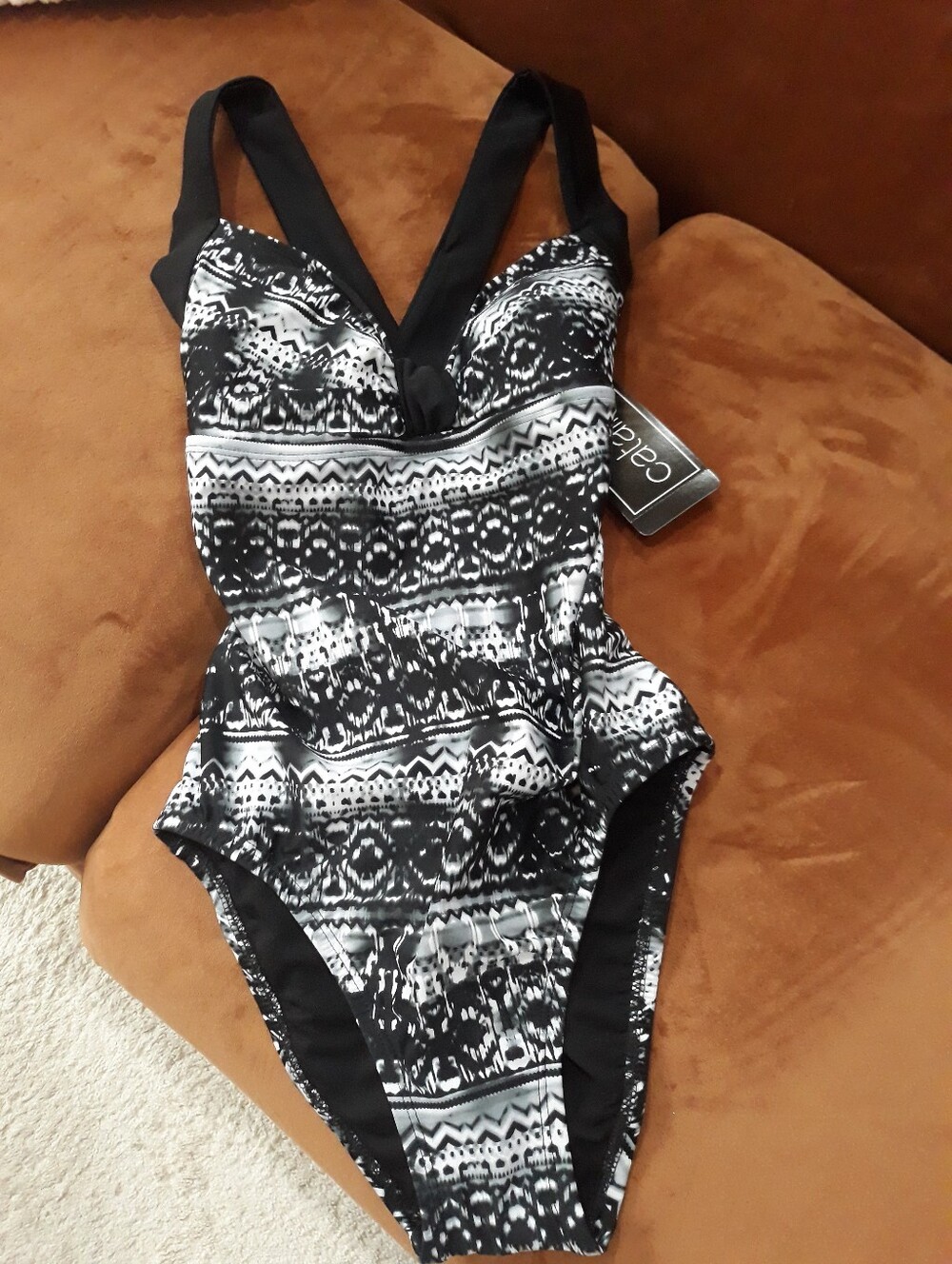NWT Catalina Swimsuit, Size S (4-6)